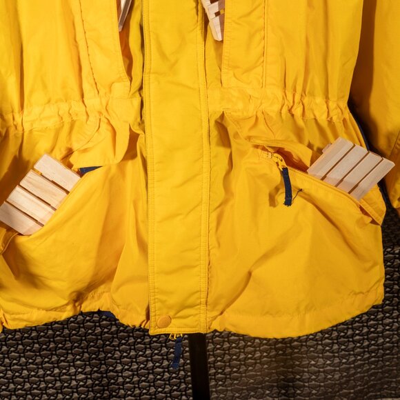 Columbia Winter  yellow Jacket  LG Outer shell lined Water Resistance - Picture 8 of 16